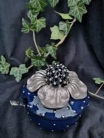Blooming Sweetness - Ceramic Sugar container - Deep blue and pearly grey color - Image 4
