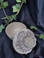 Blossom Jewelry Box - Pearl White color - Image 3