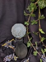 Round Elegance Wine Cork - Matte greyish blue color - Image 2