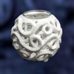 Serenity Glow: The Elegant Round Candle Holder - White crackle color - Image 3