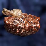 Apple-Shaped Ceramic Bowl - Bronze and gold color - Image 2