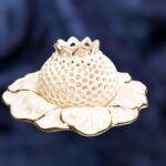 Blossoming Glow: Flower Bud-Shaped Candle Holder - Pearl white color - Image 5