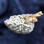 Apple-Shaped Ceramic Bowl - White and gold color - Image 5